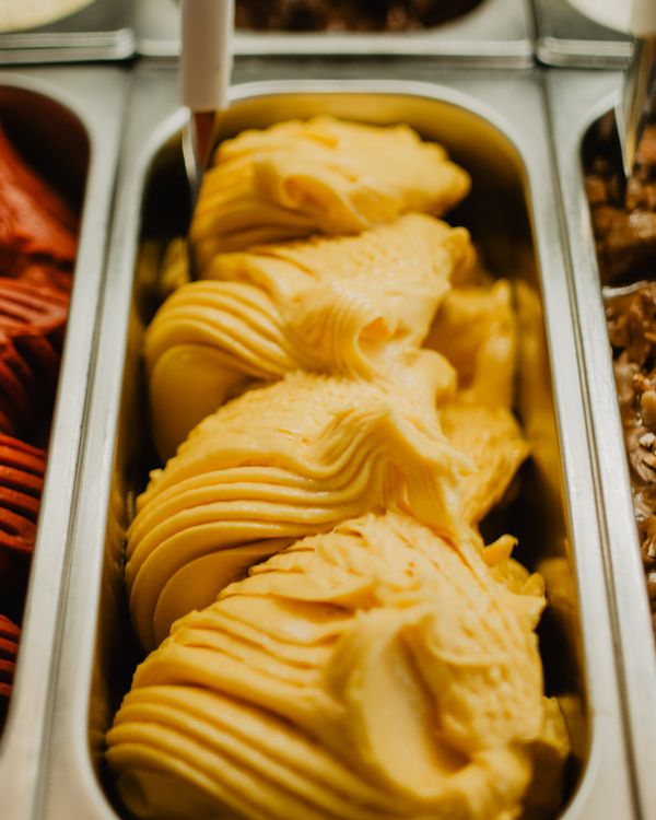 Mango gelato in a pan
